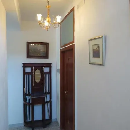 2 Fields Bed & Breakfast 3*