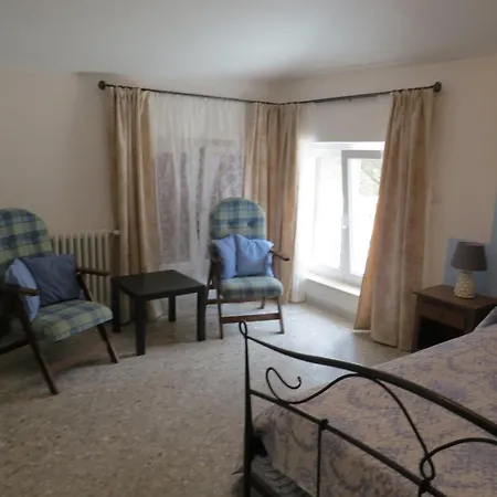 2 Fields Castellaneta