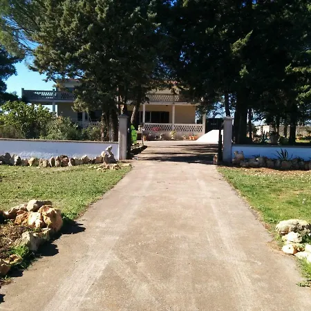 Nocleg ze śniadaniem 2 Fields Castellaneta