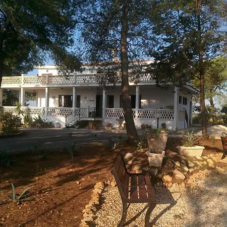 2 Fields Castellaneta