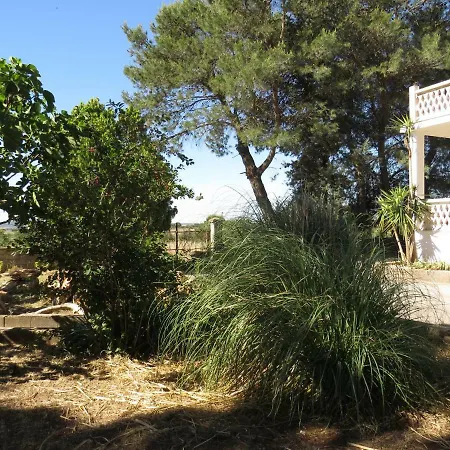 2 Fields Bed & Breakfast Castellaneta