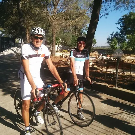 2 Fields Castellaneta