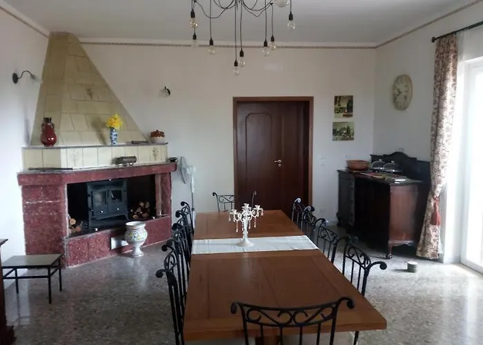 2 Fields Castellaneta