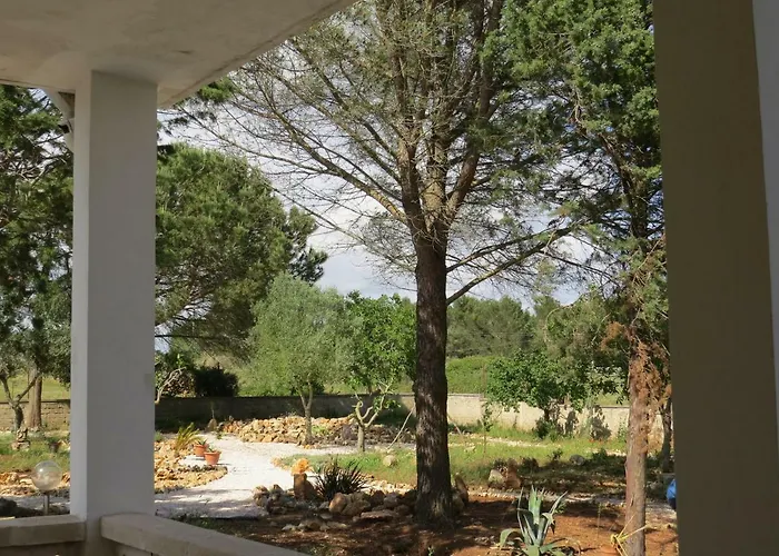 2 Fields Bed & Breakfast